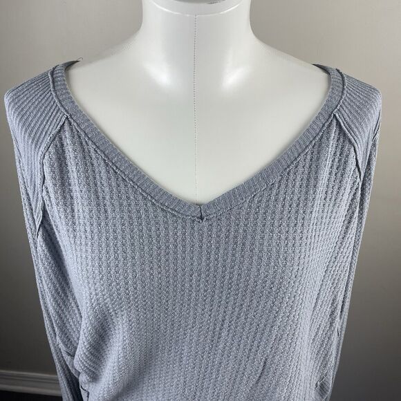 We the Free Thermal Shirt Women Size Medium Gray Waffle Knit Vneck Long Sleeve - Picture 2 of 9
